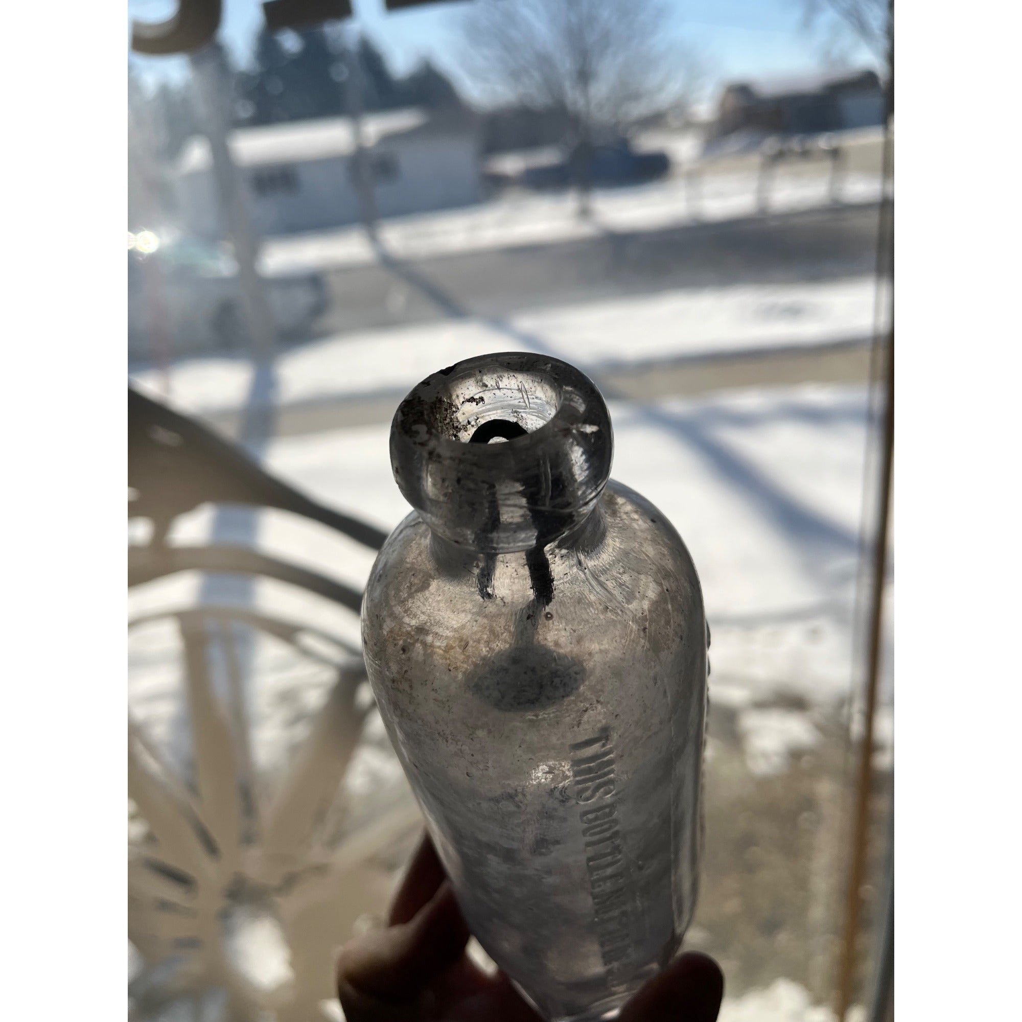 L. Werrbach c1890s Milwaukee Wis Embossed Soda Bottle Blob Top Hutchinson