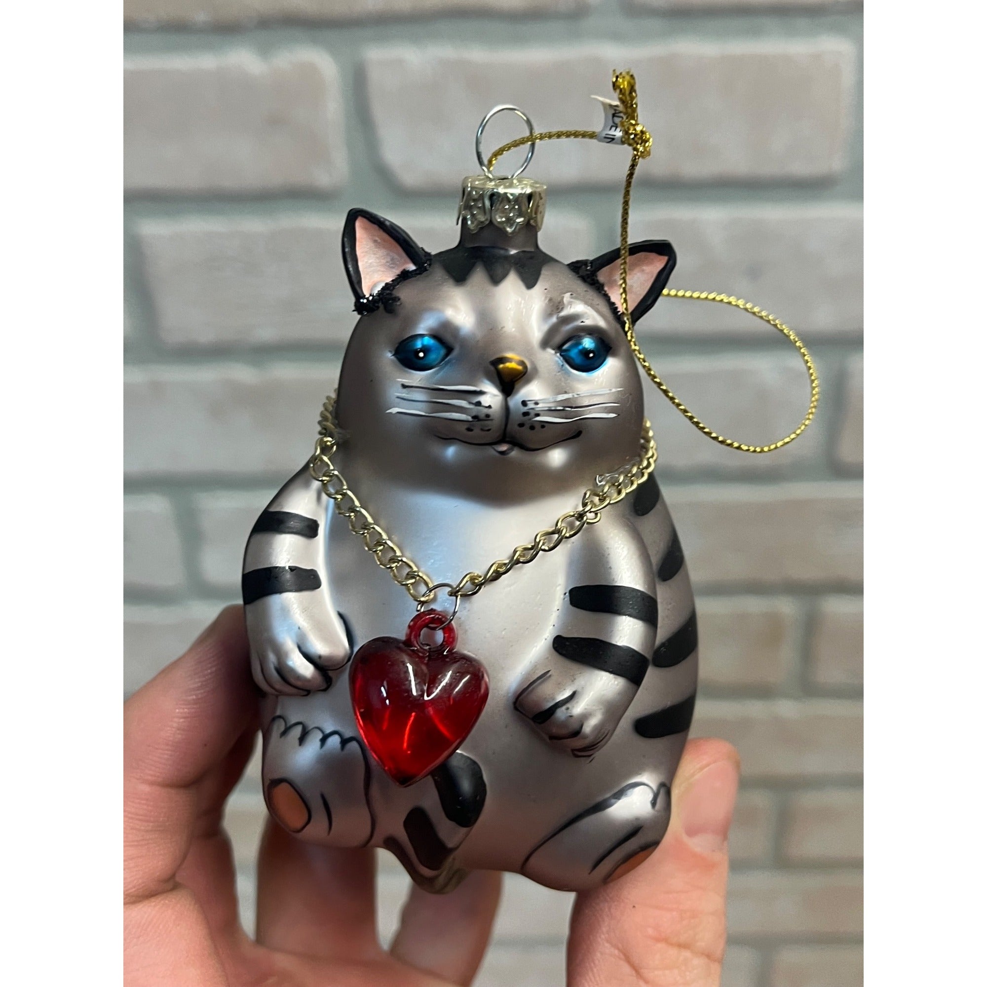Smithsonian Institution Blown Glass Hand Painted Fat Cat Christmas Ornament (3)