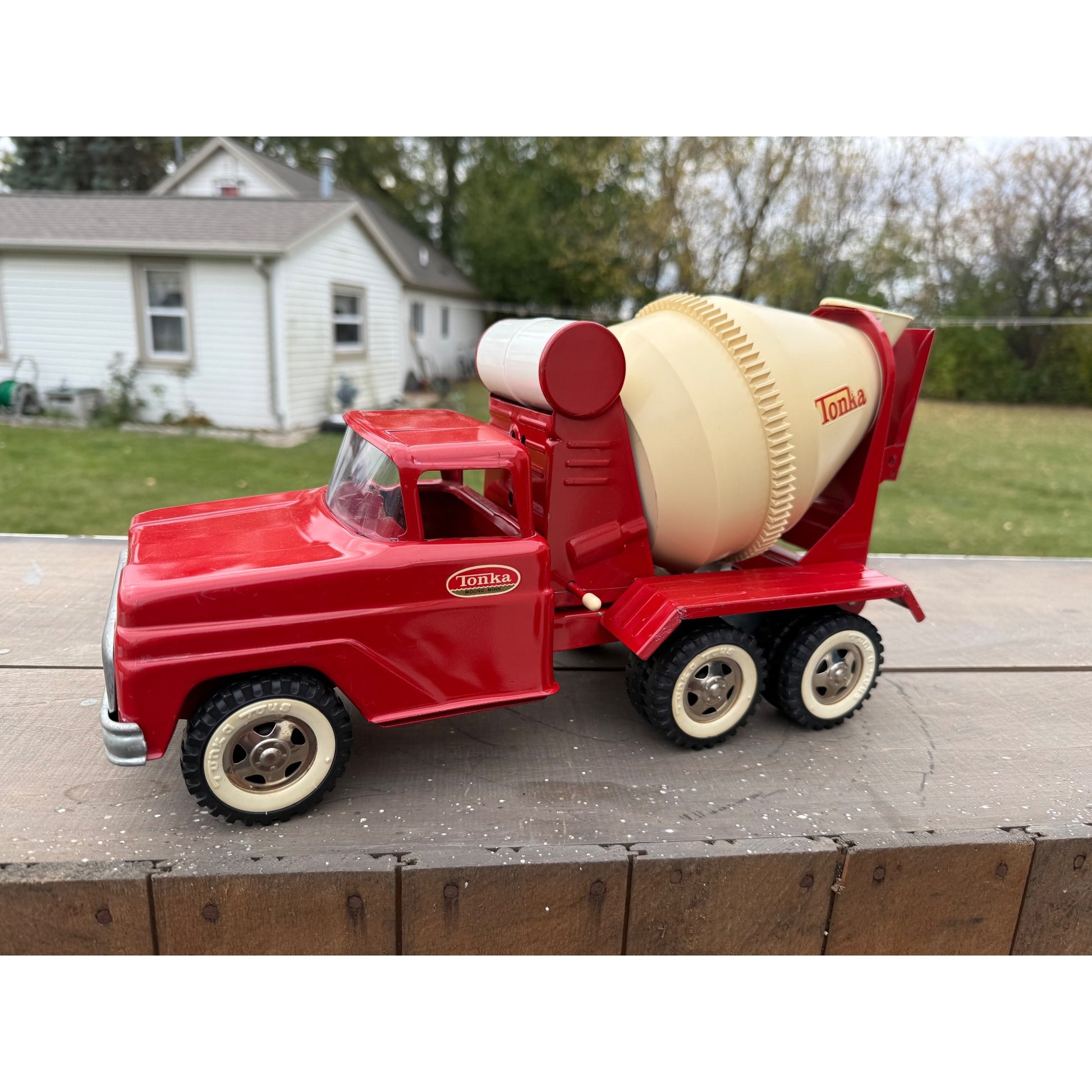 Vintage Tonka Cement Mixer Truck Red No. 620 Pressed Steel Toy