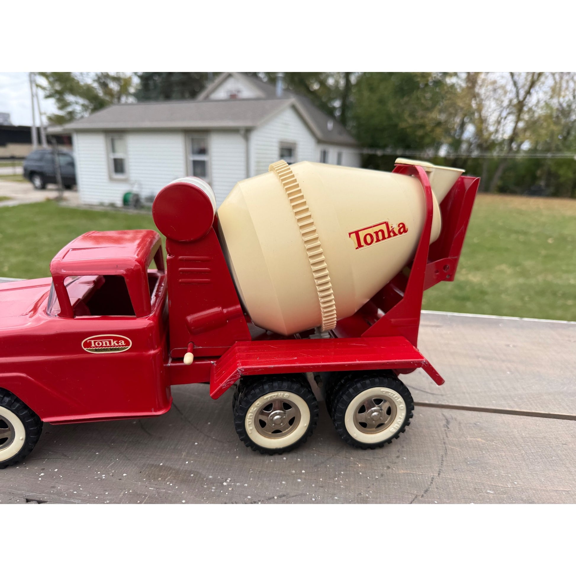 Vintage Tonka Cement Mixer Truck Red No. 620 Pressed Steel Toy