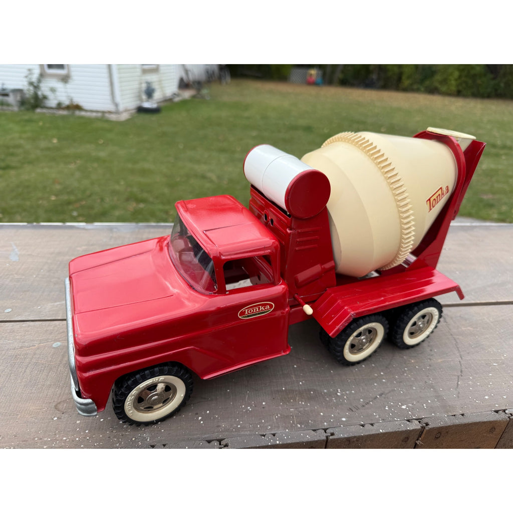 Vintage Tonka Cement Mixer Truck Red No. 620 Pressed Steel Toy