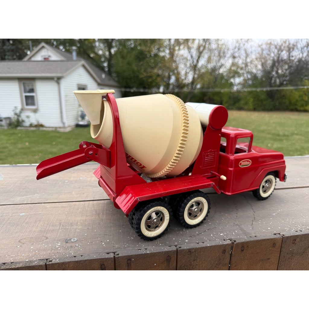 Vintage Tonka Cement Mixer Truck Red No. 620 Pressed Steel Toy