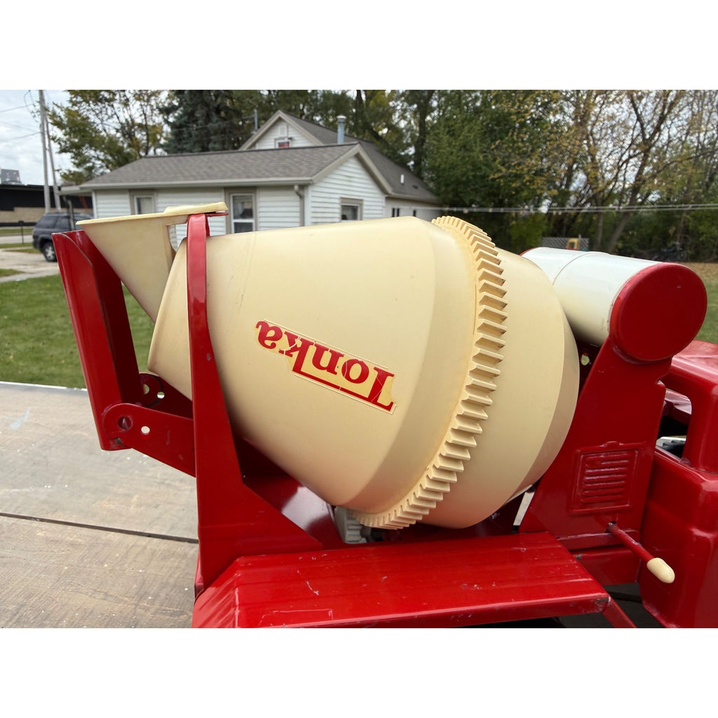 Vintage Tonka Cement Mixer Truck Red No. 620 Pressed Steel Toy
