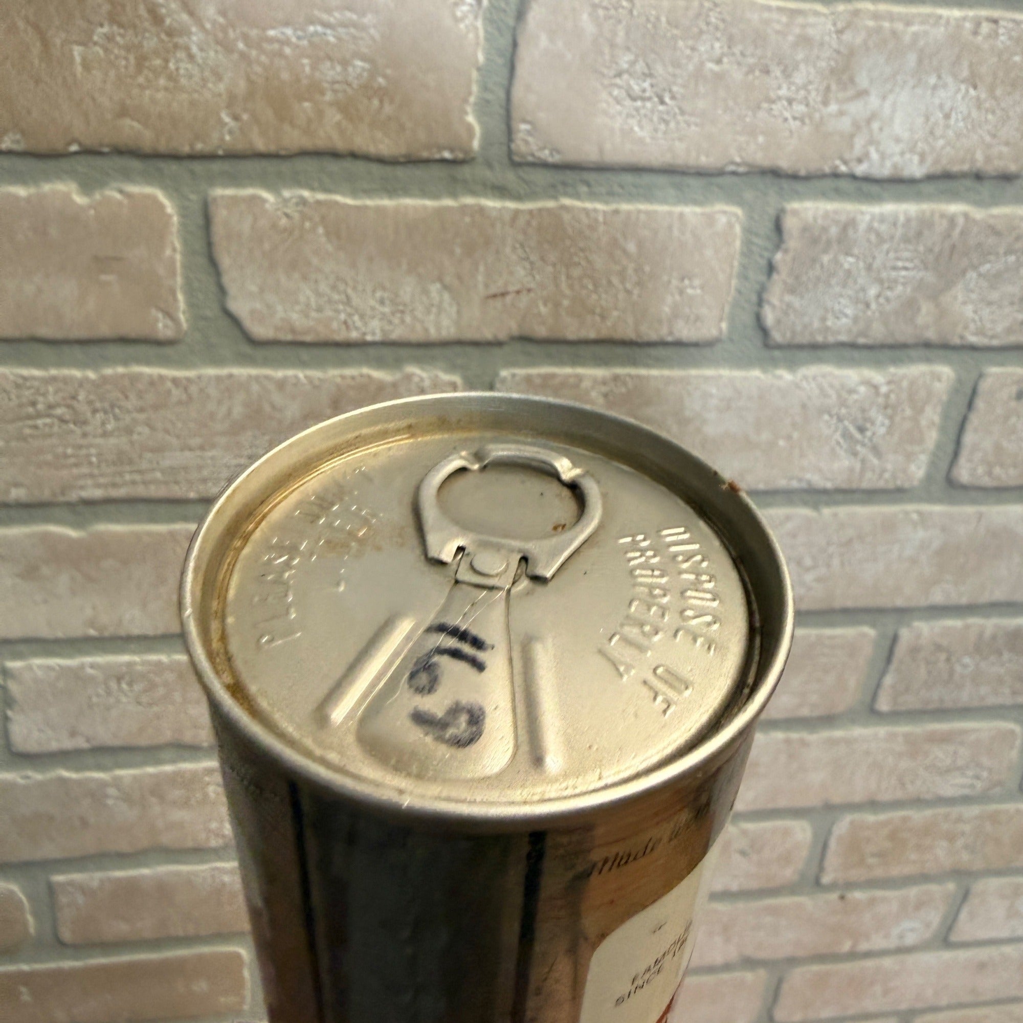 Vintage Leinenkugel's Beer Indian Maiden Pull Tab Straight Can Chippewa Falls WI