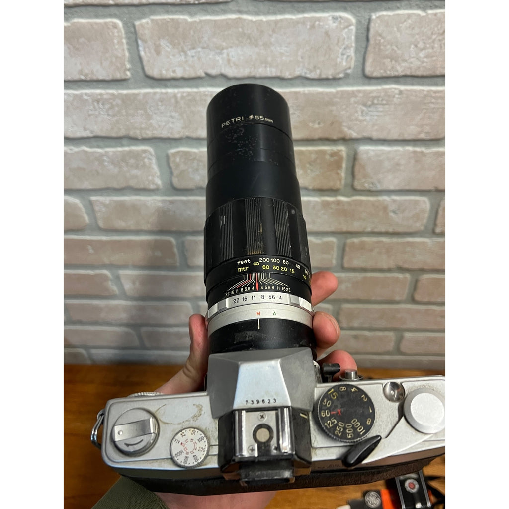 Vintage Petri FT II SLR 35mm Film Camera w/ GE Exposure Meter