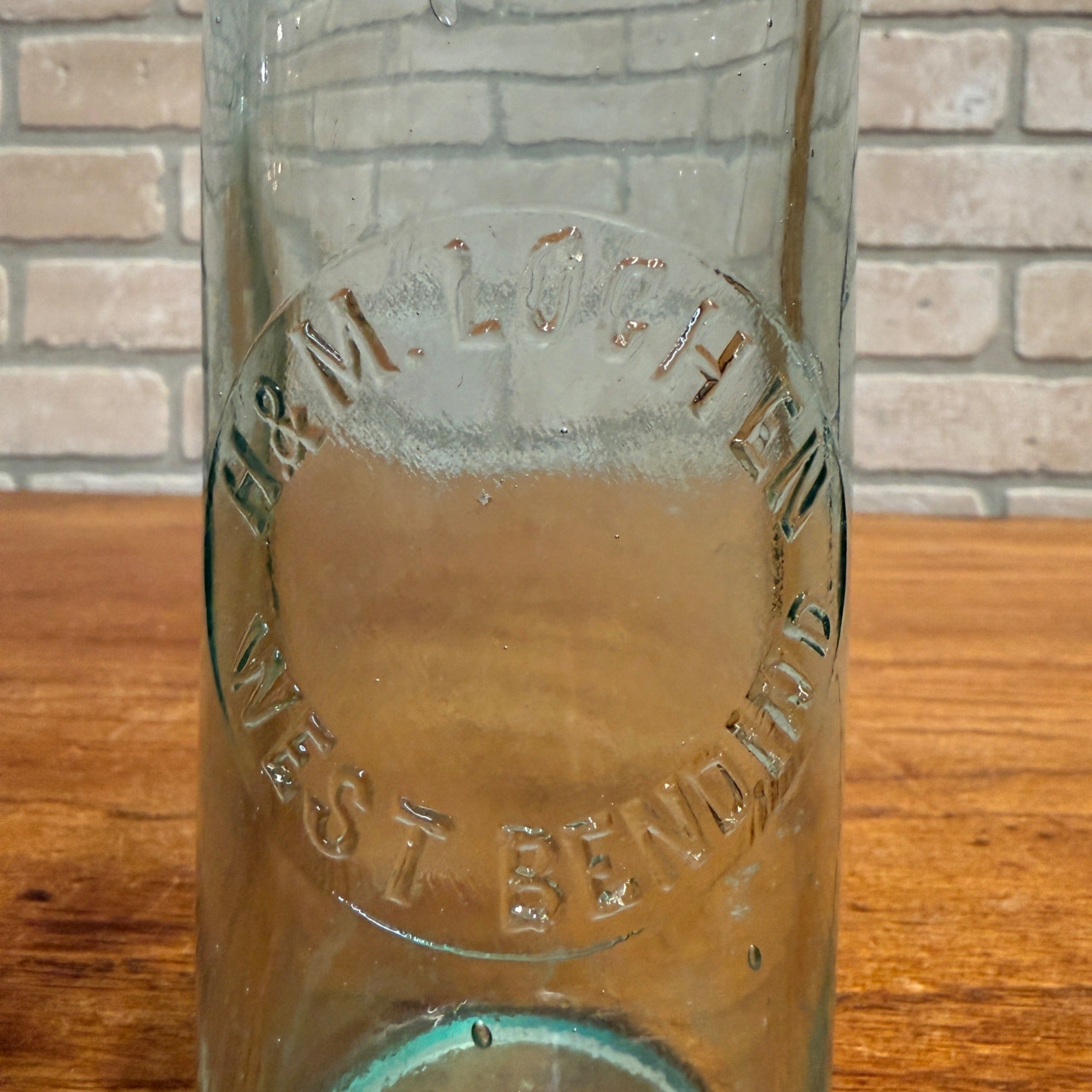 RARE Antique H&M Lochen -- West Bend, Wis -- Hutchinson Soda Blob Bottle WI