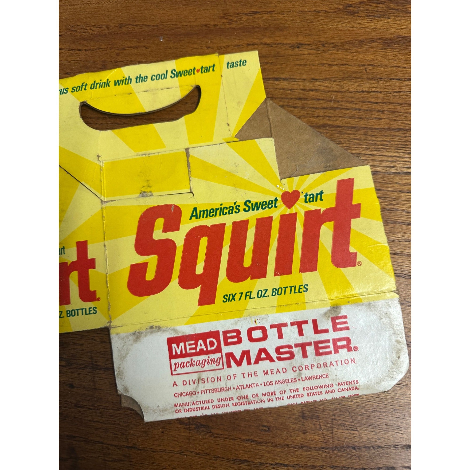 Squirt Soda Sweetart Cardboard Carrier Six Pack Carton Bottle 6-Pack Case Vintage
