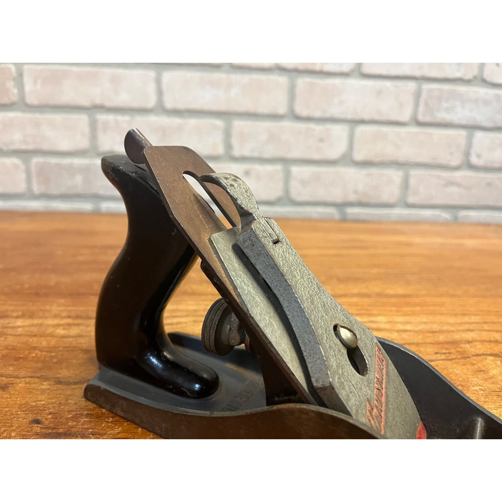 Vintage Stanley Handyman Planer Woodworking Tool USA 9.5" Wood Plane