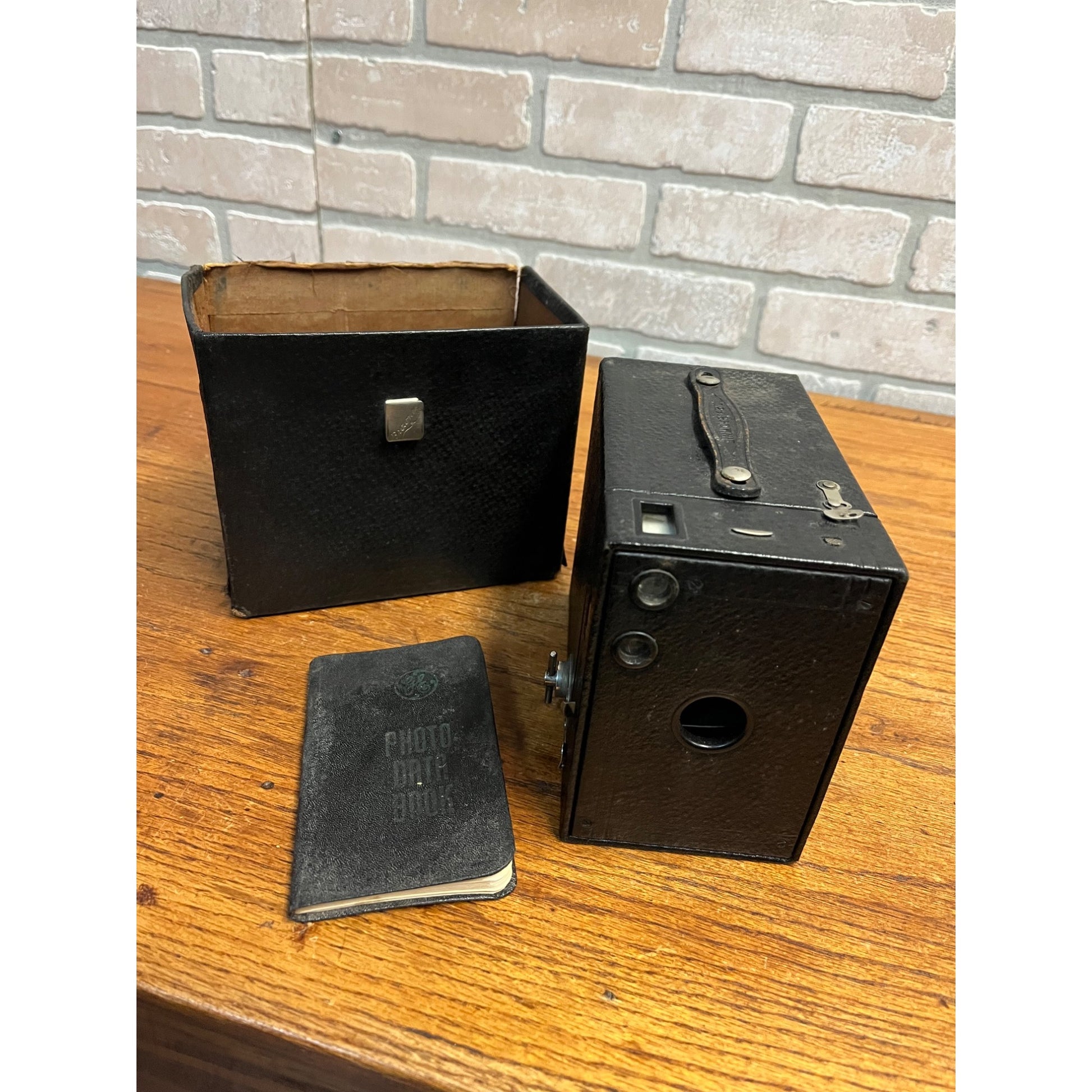 Vintage Eastman Kodak No. 2 Brownie Box Camera - Untested