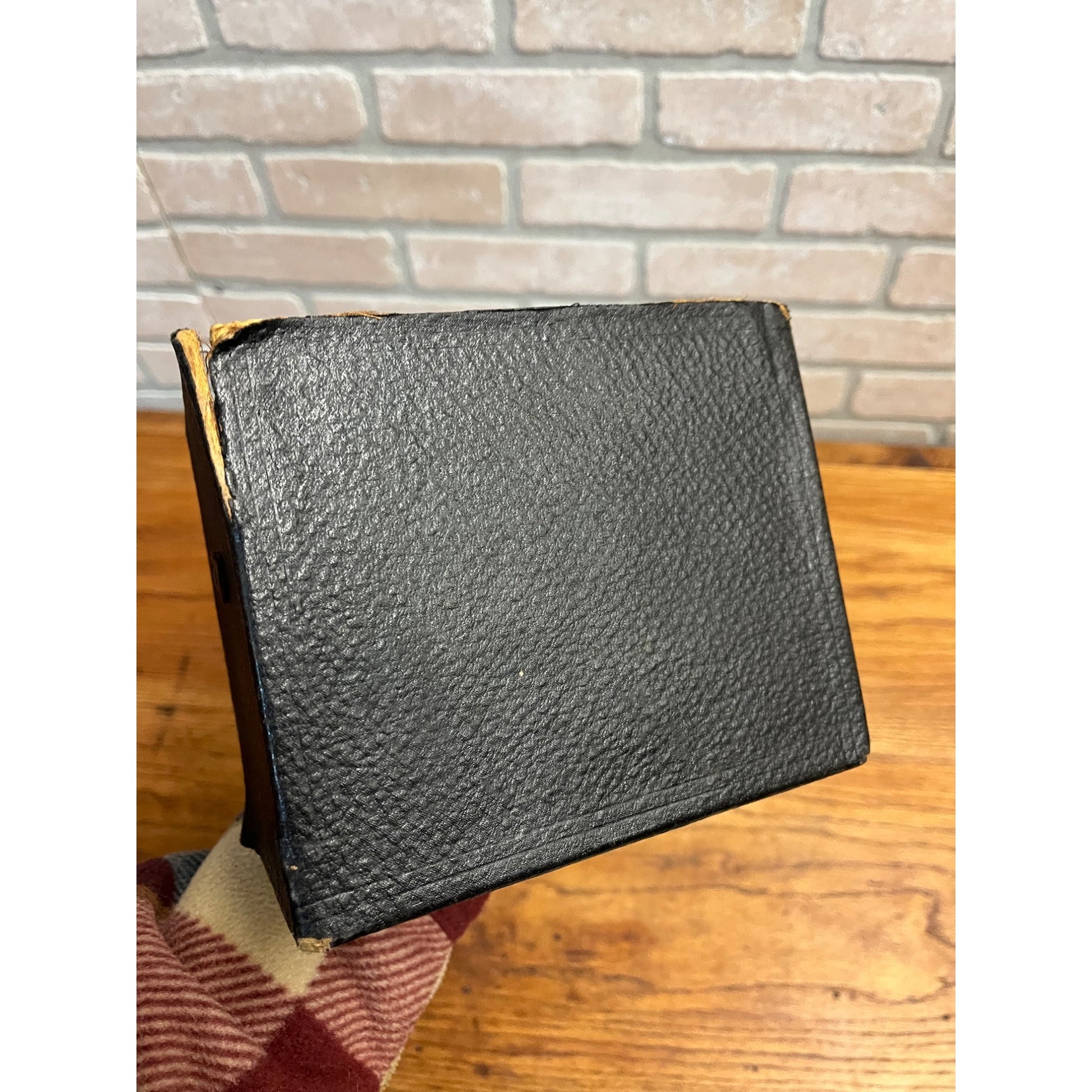 Vintage Eastman Kodak No. 2 Brownie Box Camera - Untested