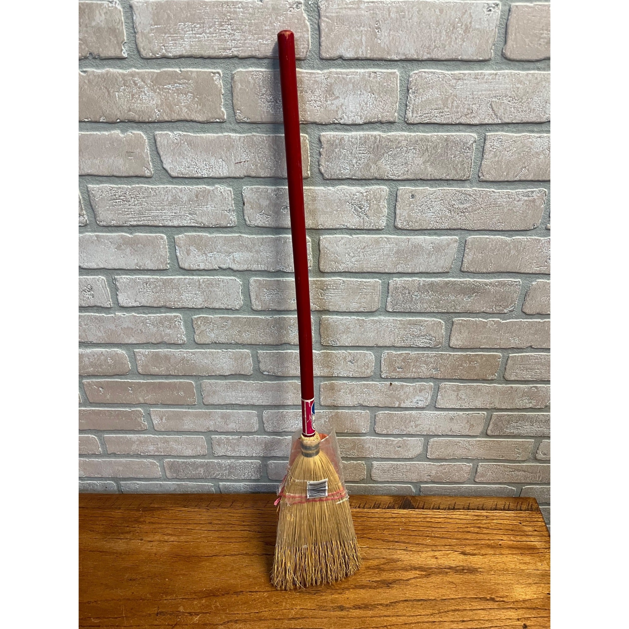 Vintage Skilcraft Child's Broom Straw Industries for Blind Greensboro NC NOS