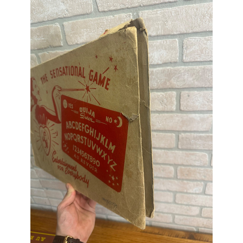 Vintage 1940s Queen Ouija Board + Box & Planchette Occult Witchcraft Spirits
