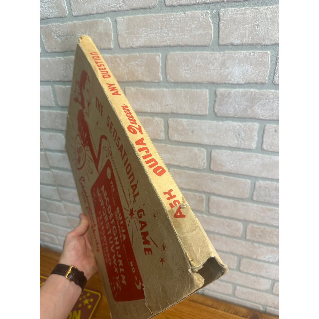 Vintage 1940s Queen Ouija Board + Box & Planchette Occult Witchcraft Spirits