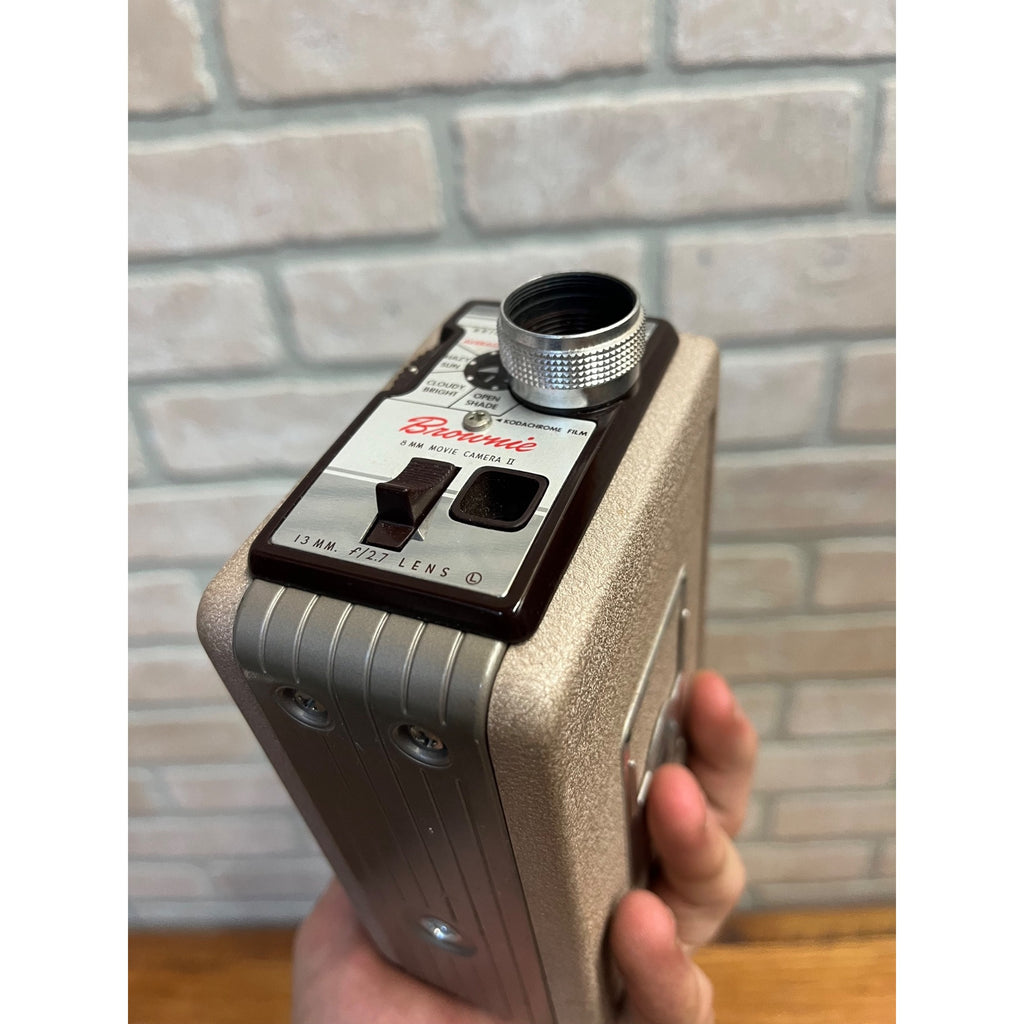 Vintage Eastman Kodak Co. Brownie 8mm Movie Camera II Mid-Century Spring-Wound Circa 1959 Untested