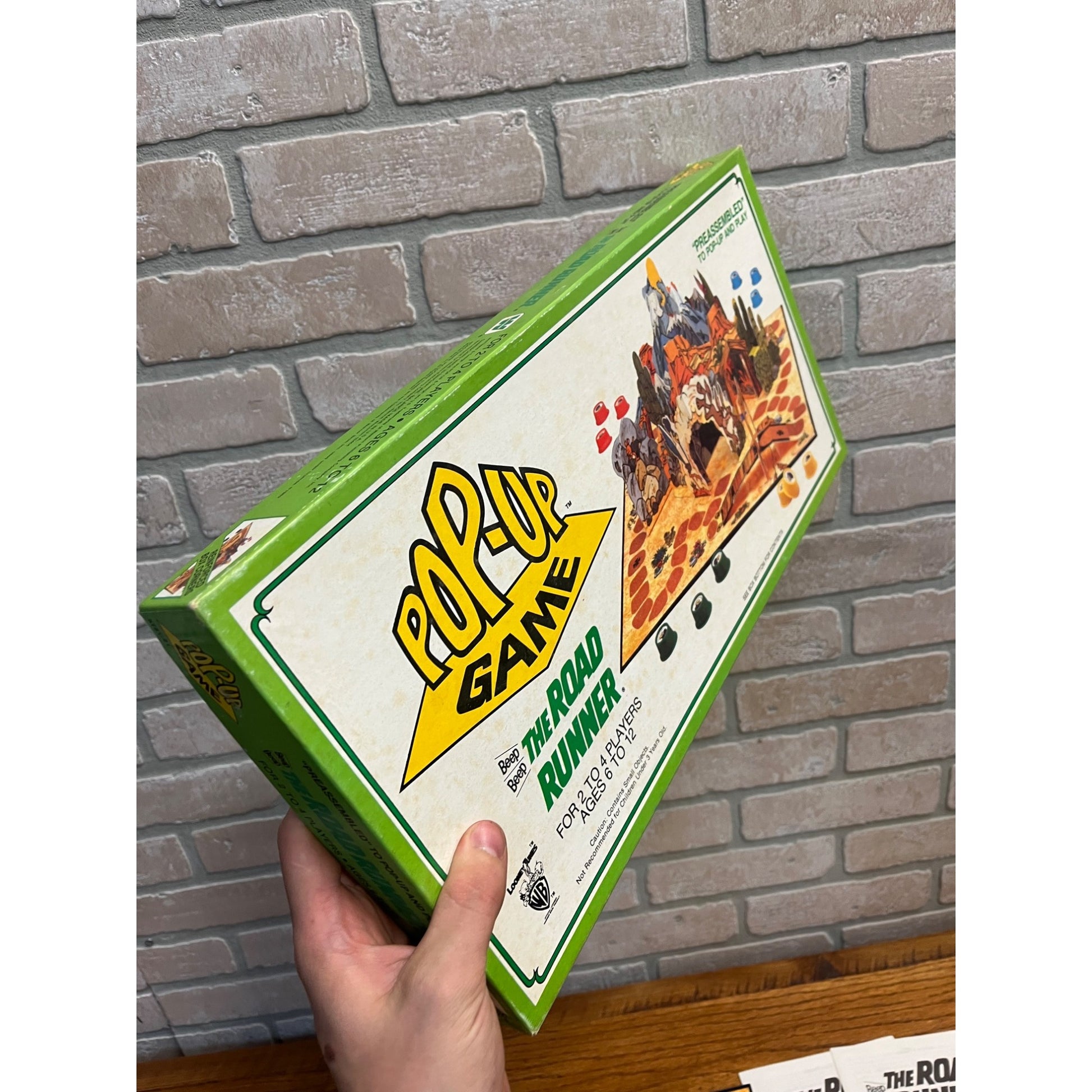 Vintage 1982 Road Runner Pop Up Board Game Warner Bros Looney Tunes Complete