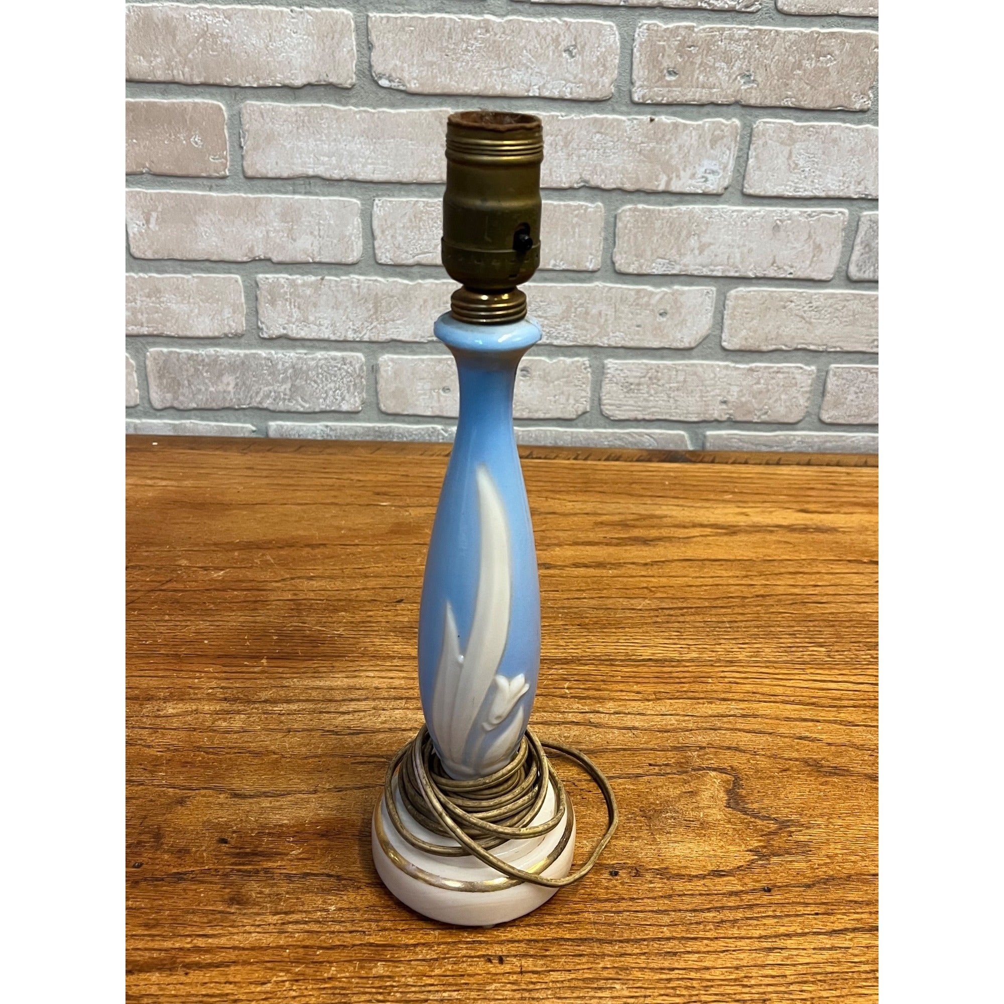 Vintage Aladdin Table Lamp Alacite Floral and Blue Milk Glass Dresser Lamp As-Is