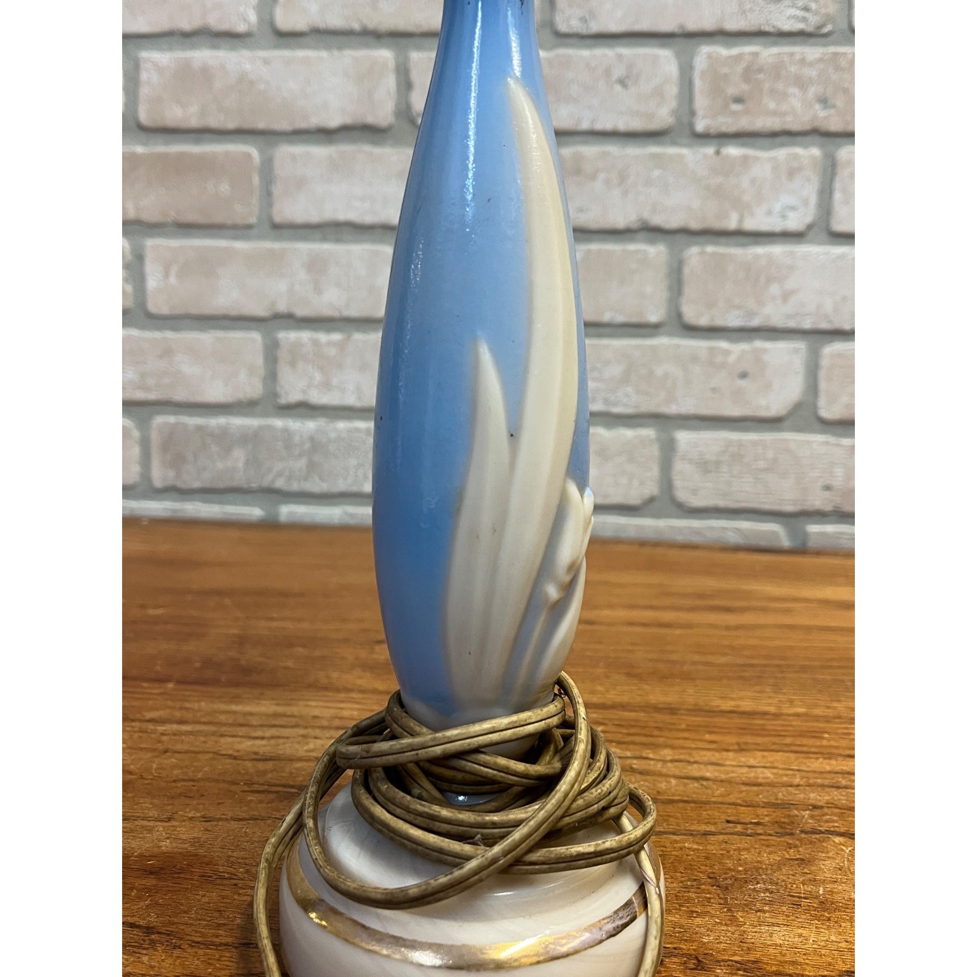 Vintage Aladdin Table Lamp Alacite Floral and Blue Milk Glass Dresser Lamp As-Is