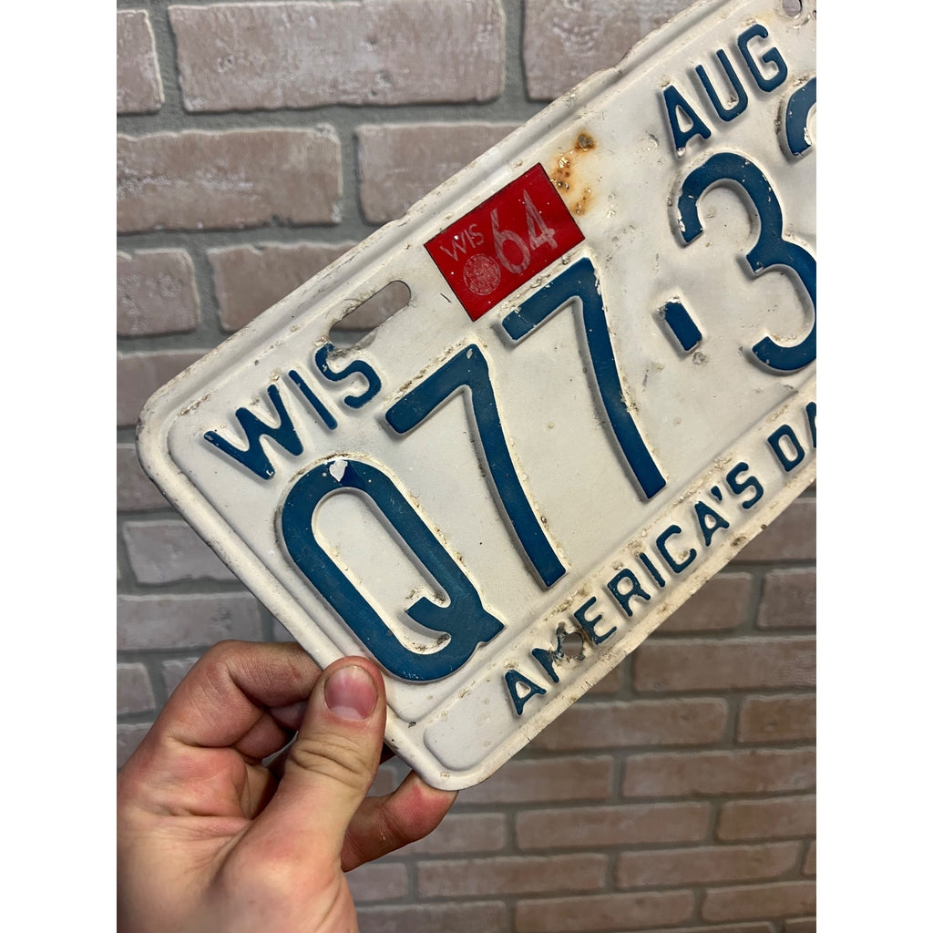 Vintage Wisconsin License Plate, White and Blue, August 1963