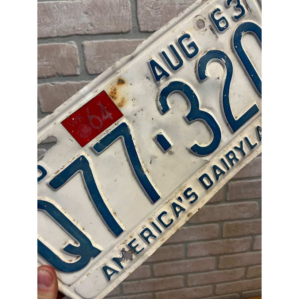 Vintage Wisconsin License Plate, White and Blue, August 1963