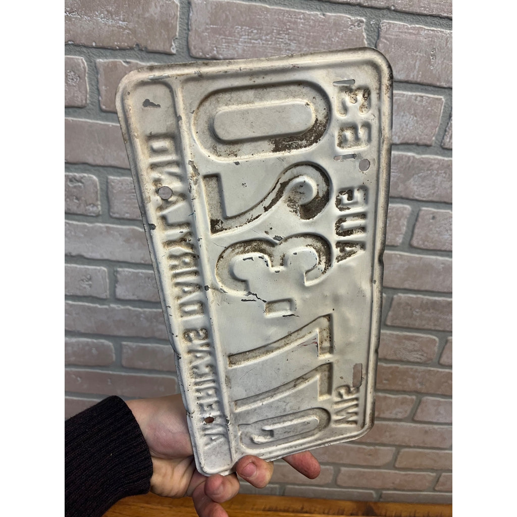 Vintage Wisconsin License Plate, White and Blue, August 1963
