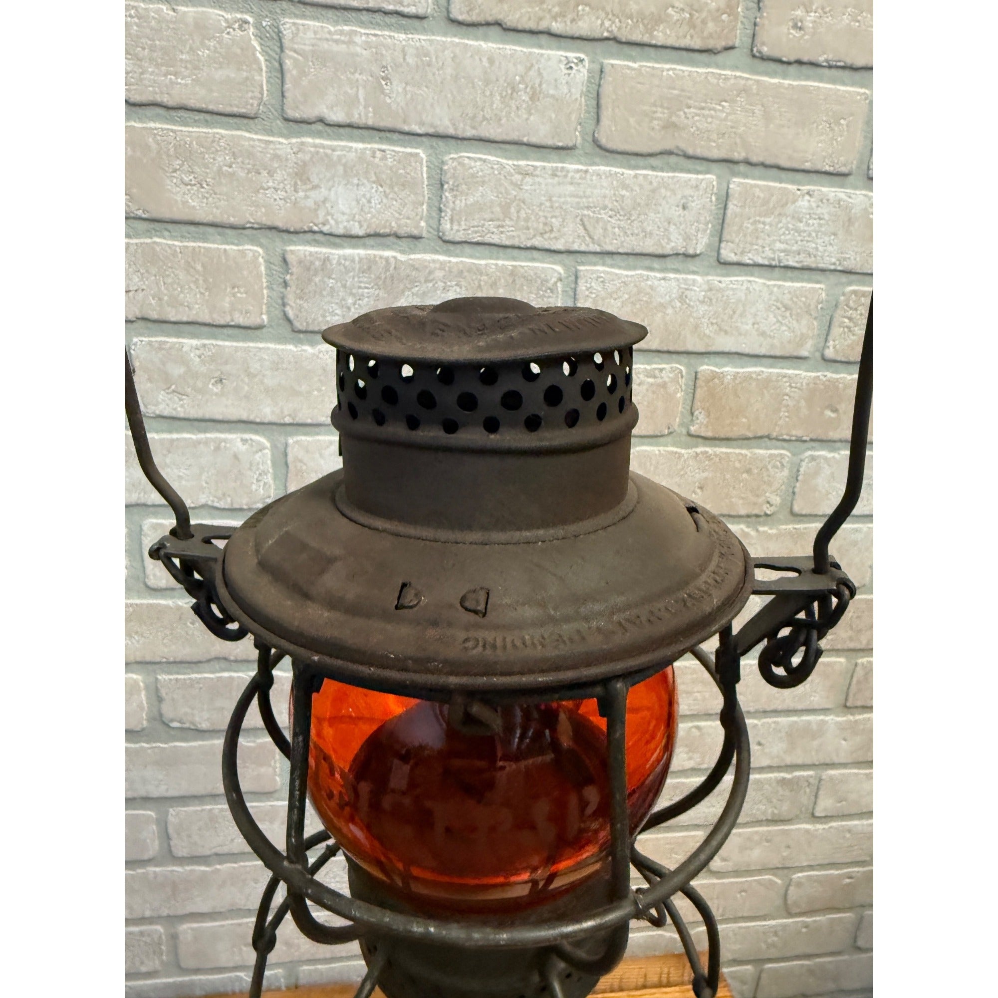 Chicago Milwaukee St Paul Railroad Adlake Kerosene Lantern Etched Orange Globe