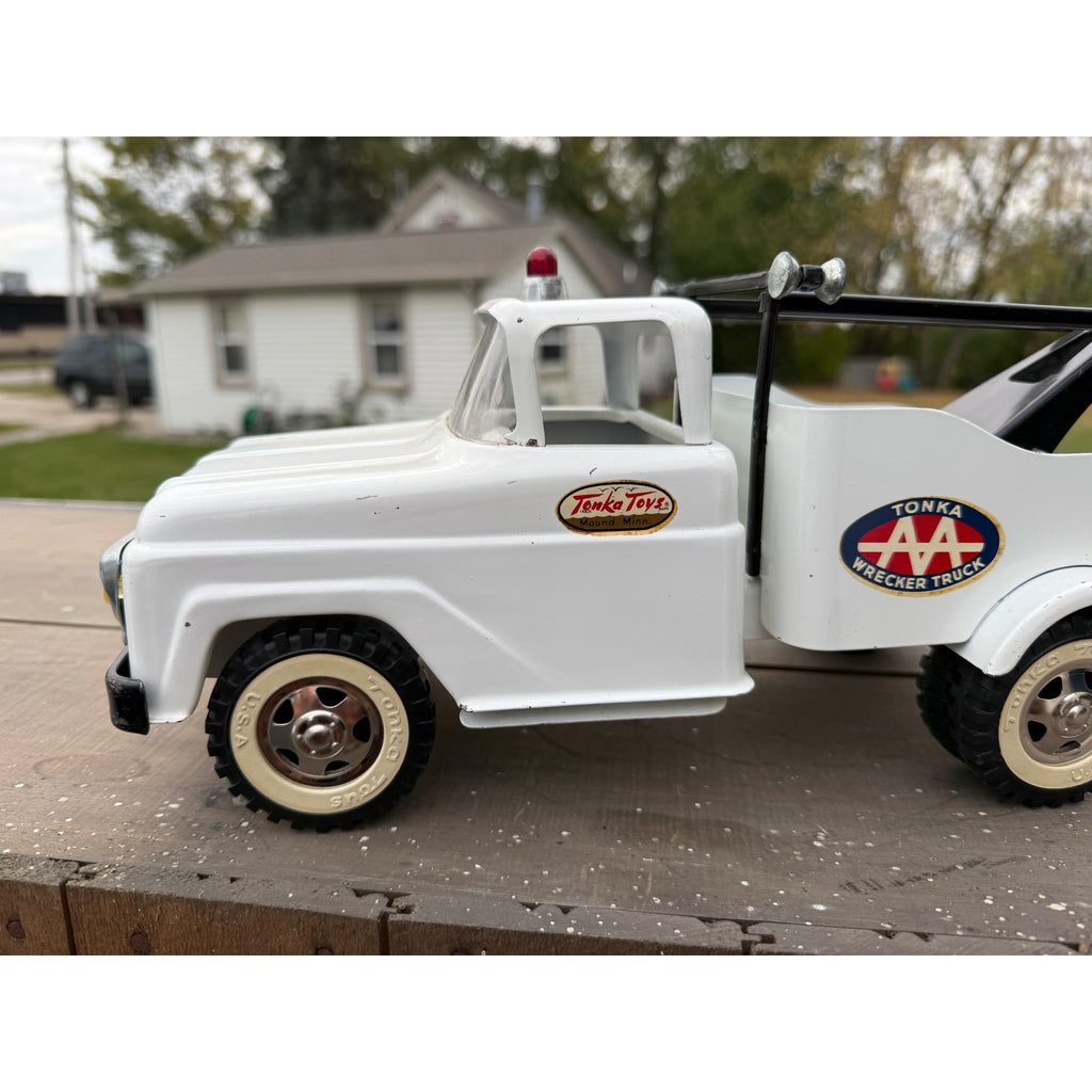 Vintage Tonka AA Wrecker Tow Truck Pressed Steel Toy
