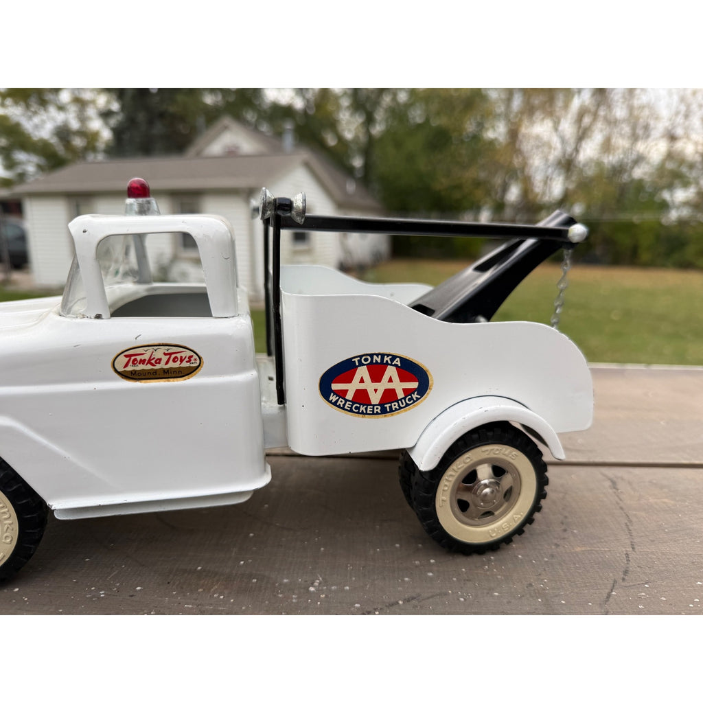 Vintage Tonka AA Wrecker Tow Truck Pressed Steel Toy