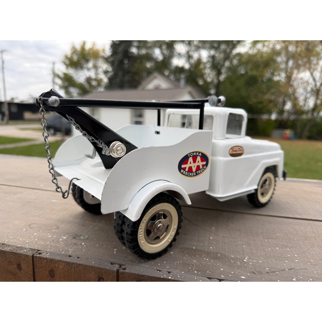 Vintage Tonka AA Wrecker Tow Truck Pressed Steel Toy
