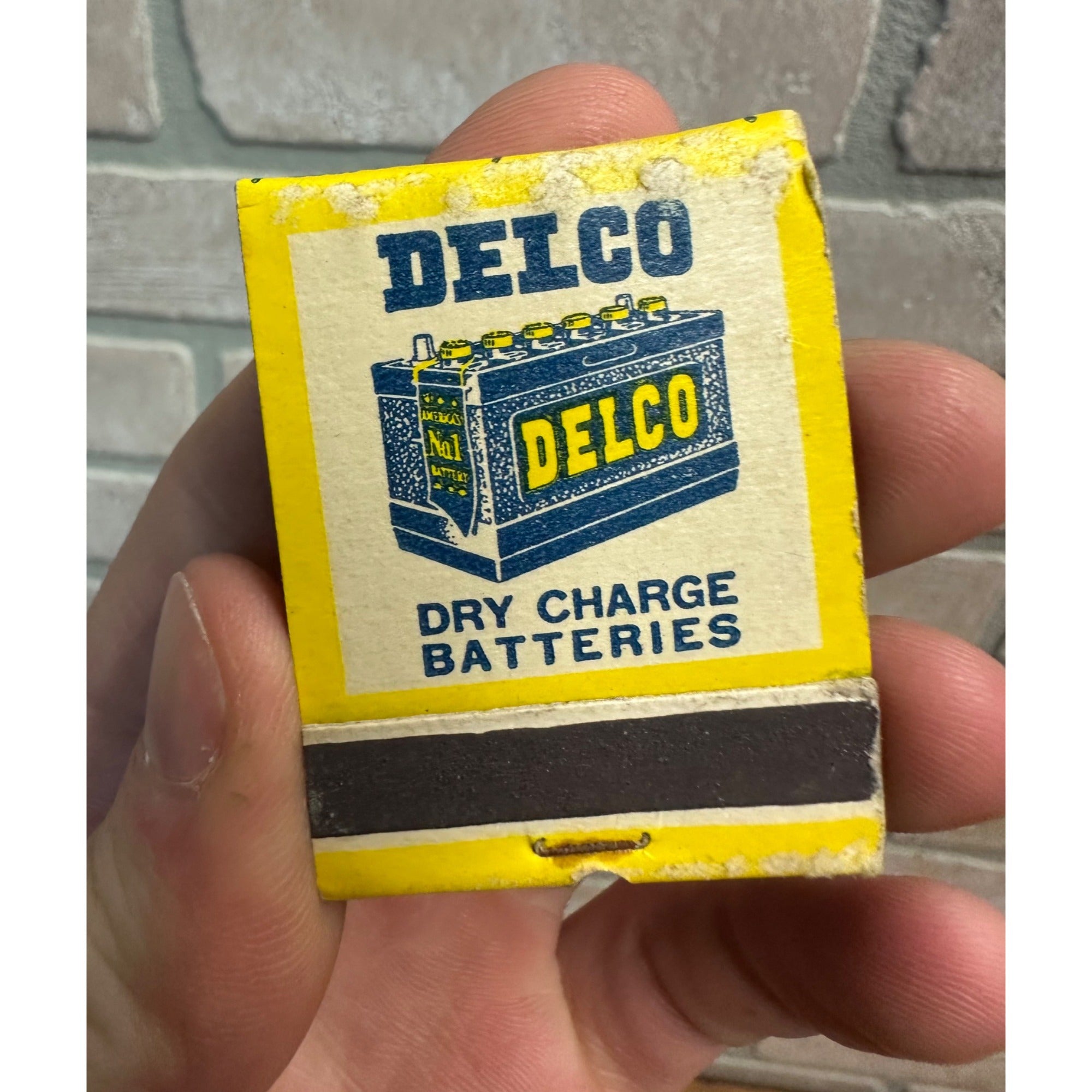 1930s Delco Batteries D.S. Milne Co. Match Book Fairmont Mankato Minnesota MN