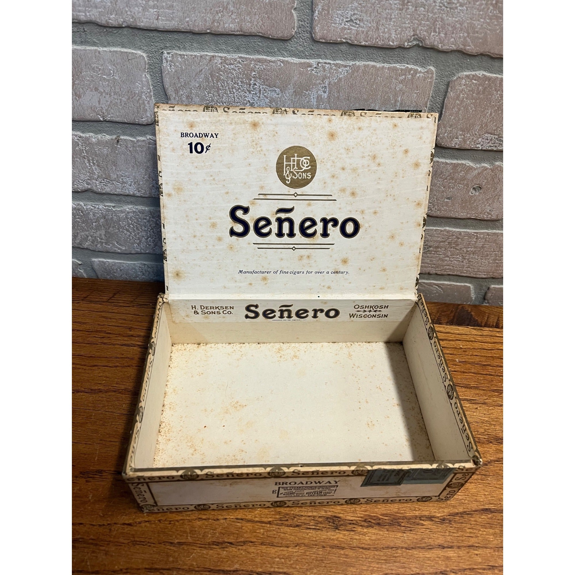 Vintage 1900s H Derksen & Sons Oshkosh Wisconsin Senero Cigar Box Advertising