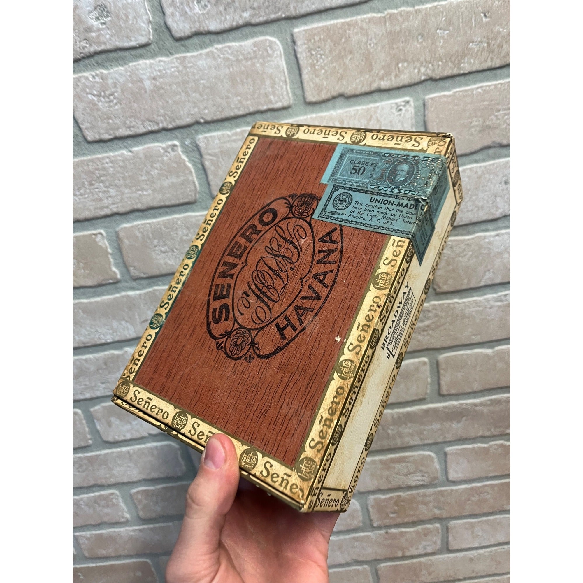 Vintage 1900s H Derksen & Sons Oshkosh Wisconsin Senero Cigar Box Advertising