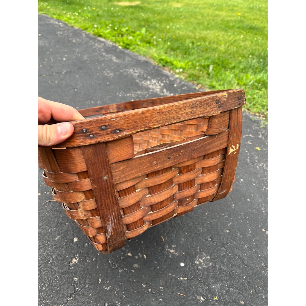 Antique Primitive Ballou Farm produce Market Basket Becket Mass Large Ash Splint Farmhouse