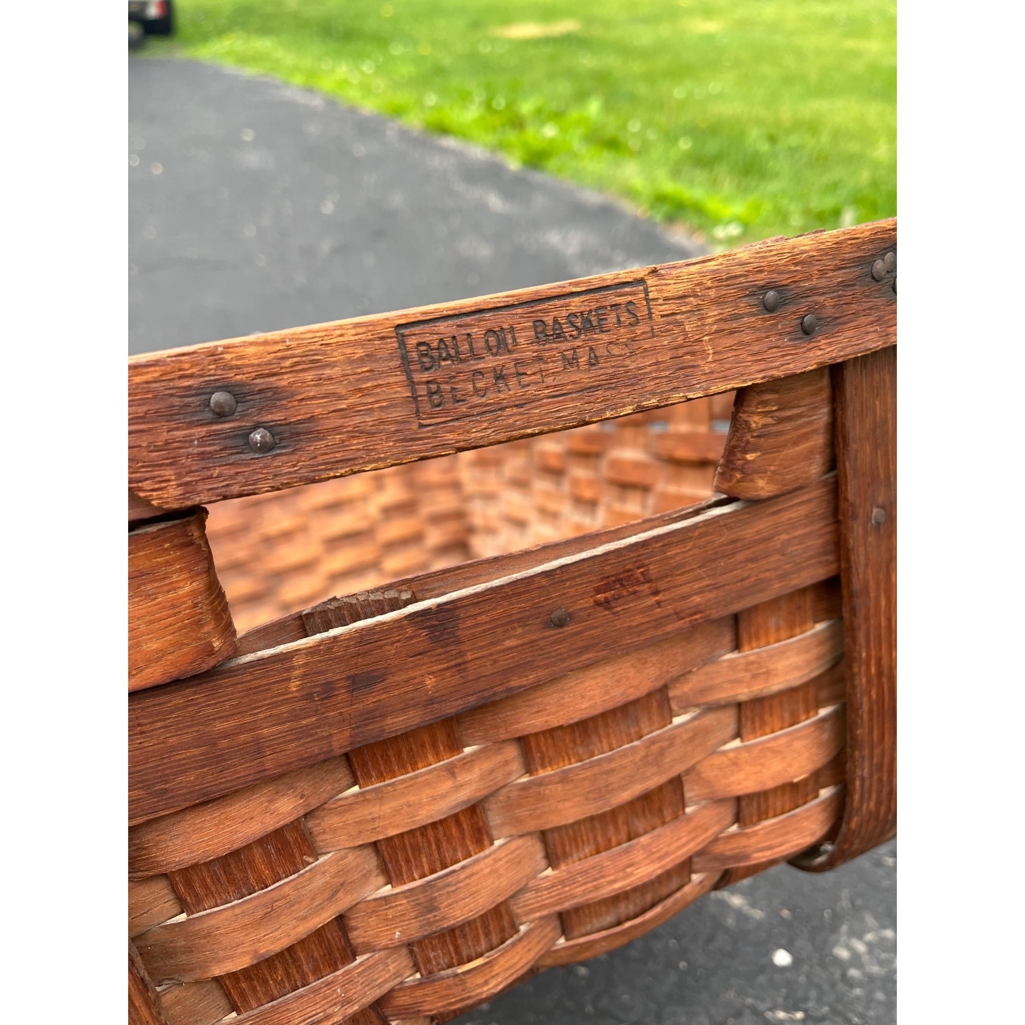Antique Primitive Ballou Farm produce Market Basket Becket Mass Large Ash Splint Farmhouse