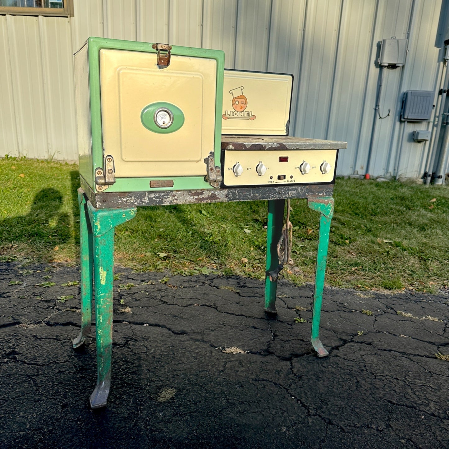 Vintage 1930s Lionel Electric Stove Range Oven Child's Toy #455 Prewar Antique