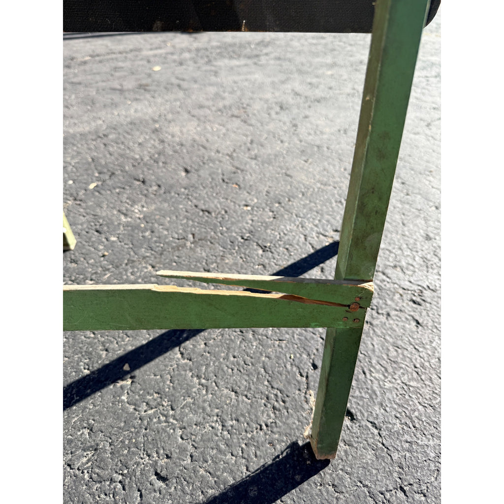 VINTAGE RARE 1930's LARGE WALT DISNEY CHILDRENS MICKEY MOUSE CHALK BOARD /EASEL