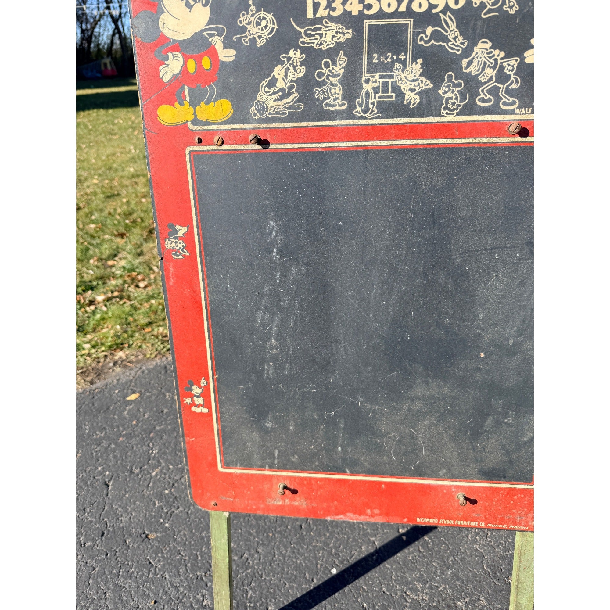 VINTAGE RARE 1930's LARGE WALT DISNEY CHILDRENS MICKEY MOUSE CHALK BOARD /EASEL