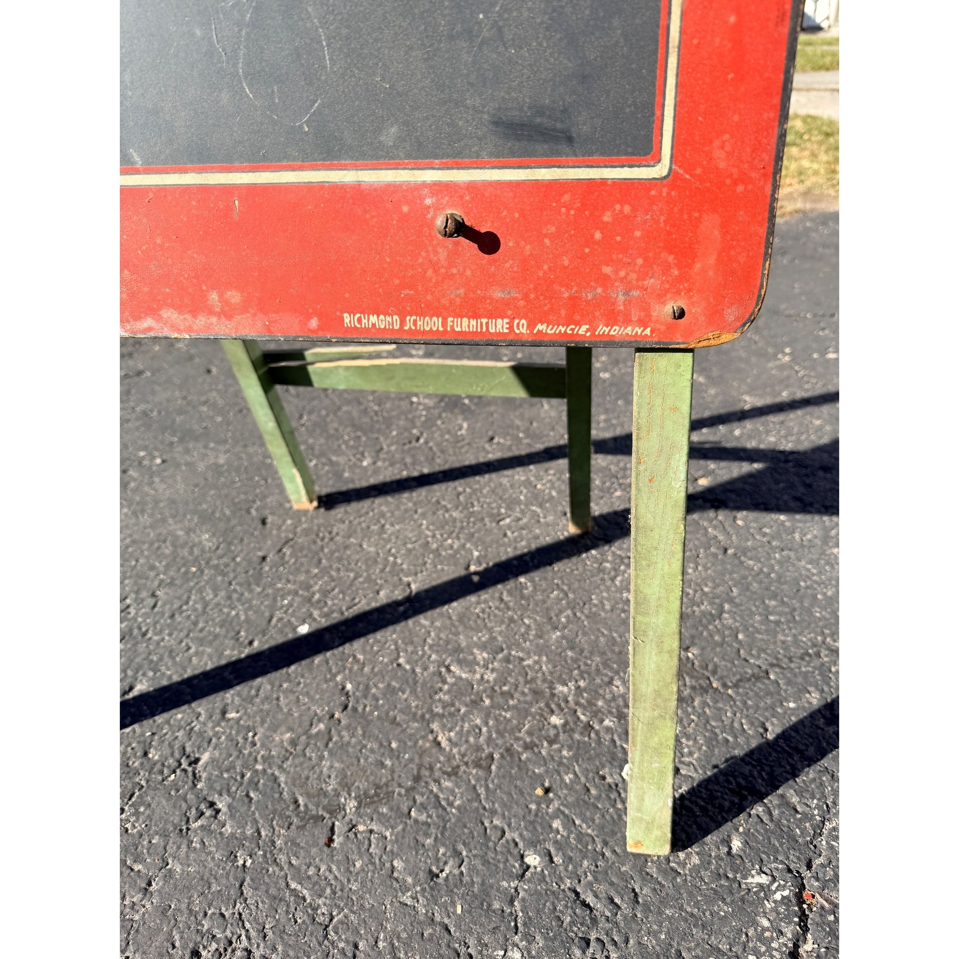 VINTAGE RARE 1930's LARGE WALT DISNEY CHILDRENS MICKEY MOUSE CHALK BOARD /EASEL