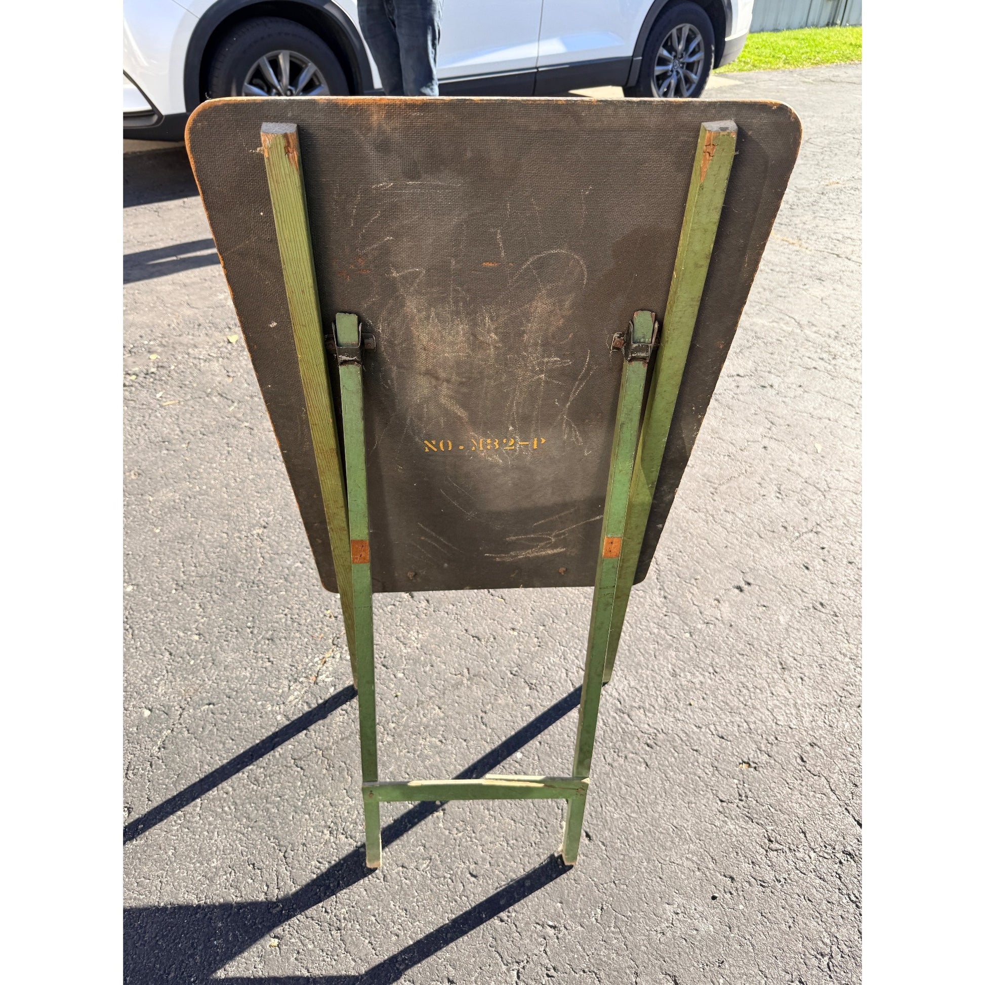 VINTAGE RARE 1930's LARGE WALT DISNEY CHILDRENS MICKEY MOUSE CHALK BOARD /EASEL