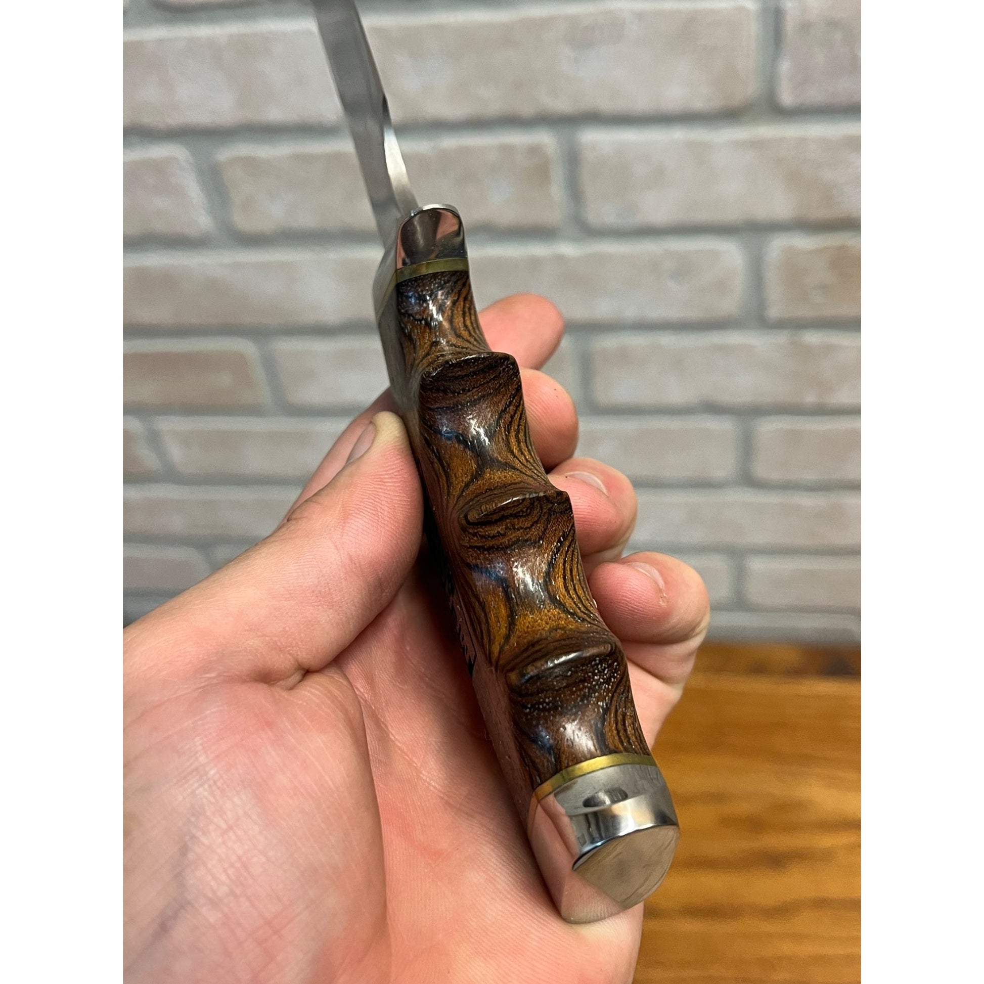 Gerber Model 525 "Mercury Marine" Presentation Knife w/ 525 Leather Sheath