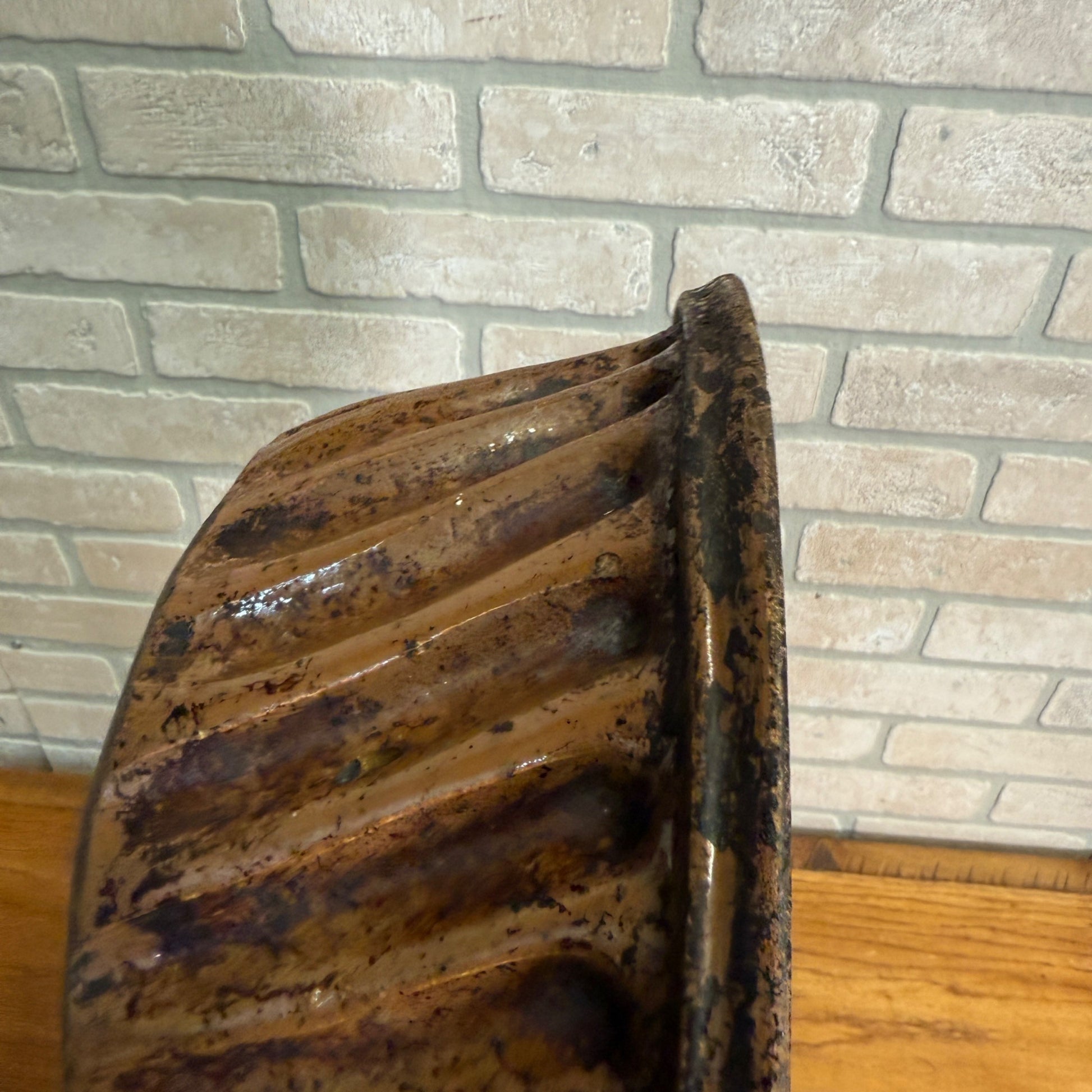 Antique Primitive 19th c. Redware Brown Stoneware Pottery Bundt Cake Pan 11"