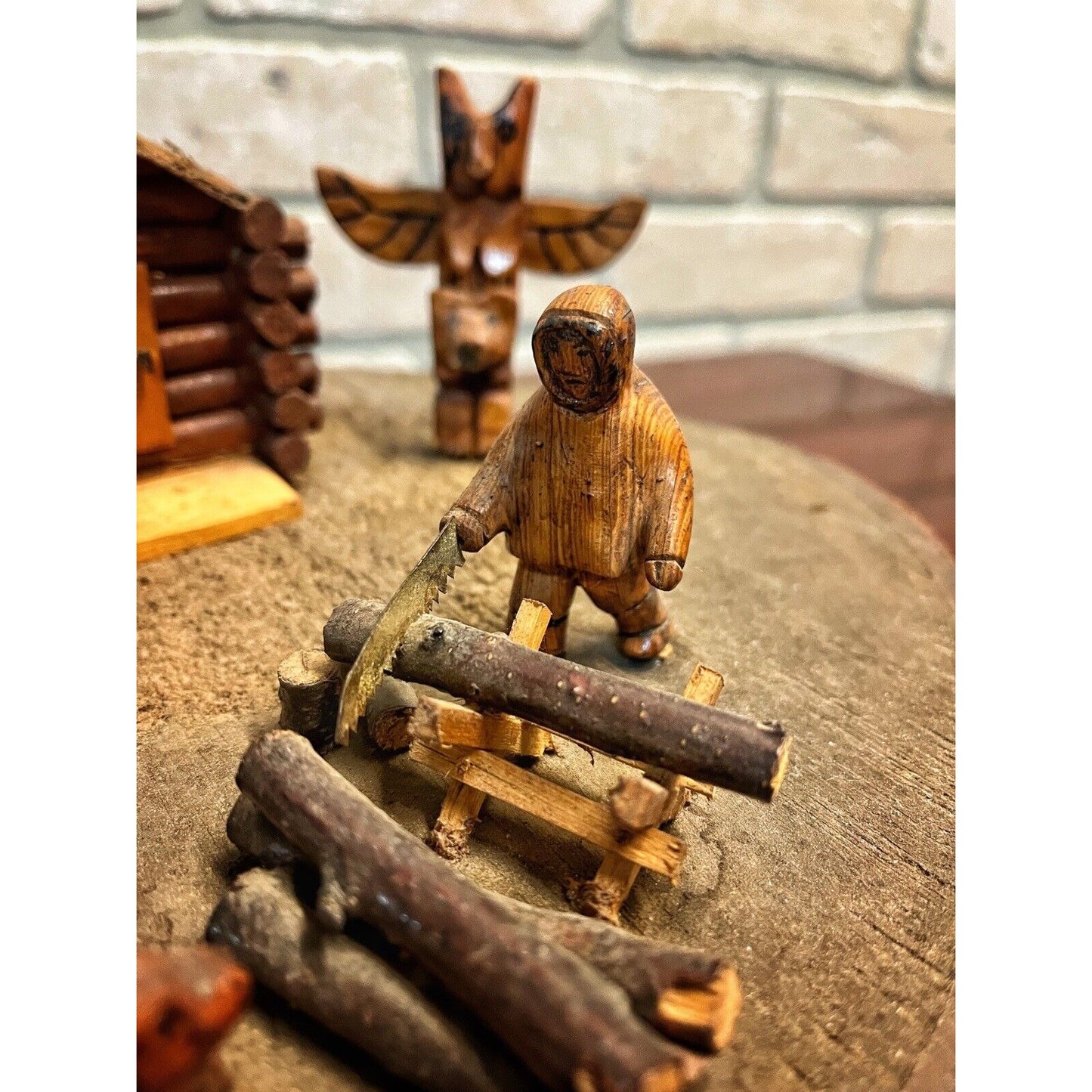 Vintage 1950s Alaskan Eskimo Inuit Cabin Scene Folk Art Vignette Figure Decor